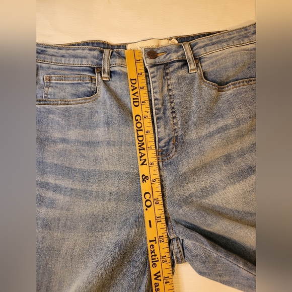 Soft Surroundings Bedazzled Capris sz 14P 3FE11 - Picture 6 of 10